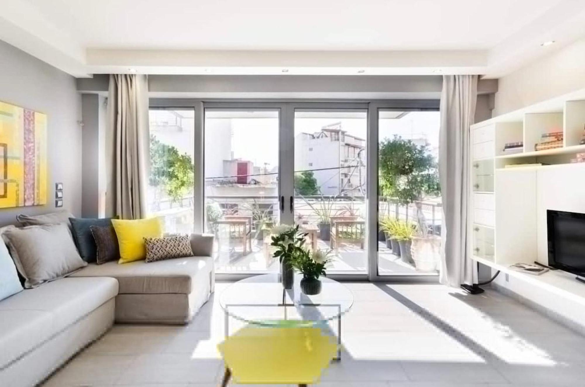 شقة Stylish Boutique Loft With Private Balcony أثينا المظهر الخارجي الصورة